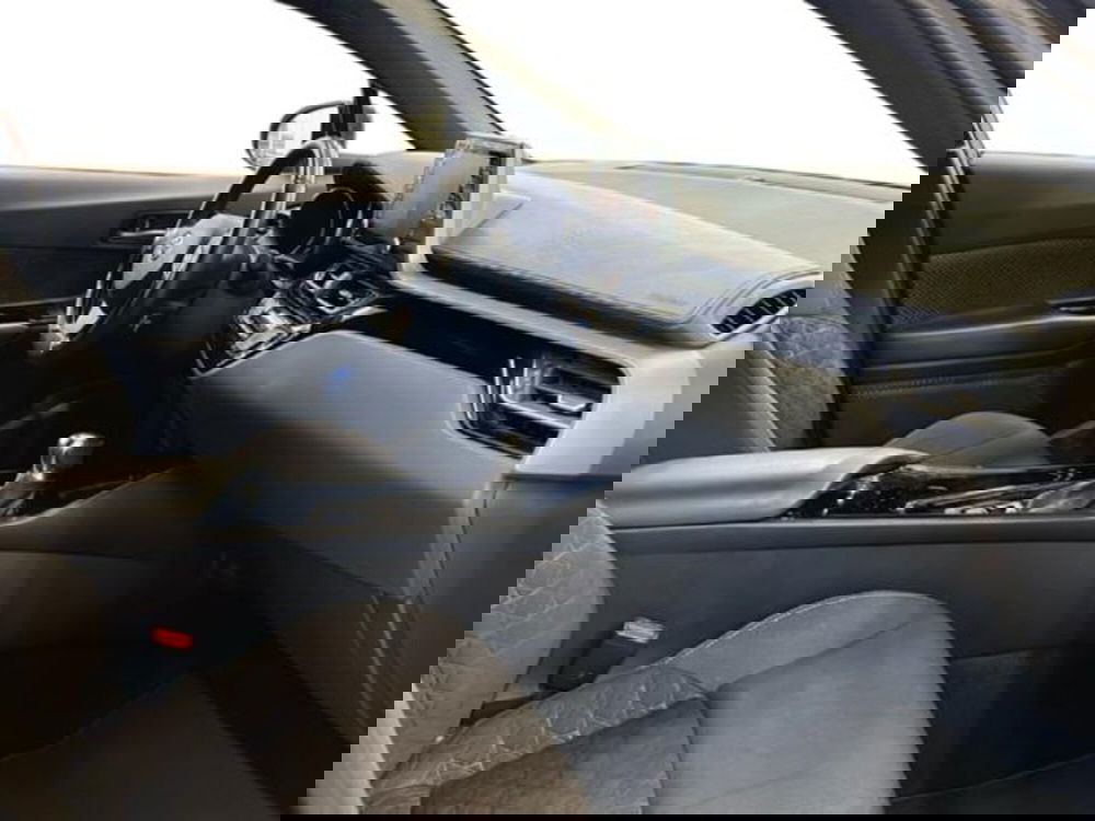 Toyota Toyota C-HR usata a Vercelli (6)