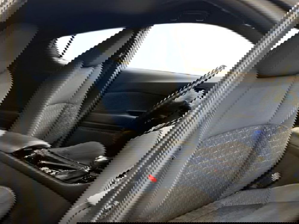 Toyota Toyota C-HR usata a Vercelli (7)