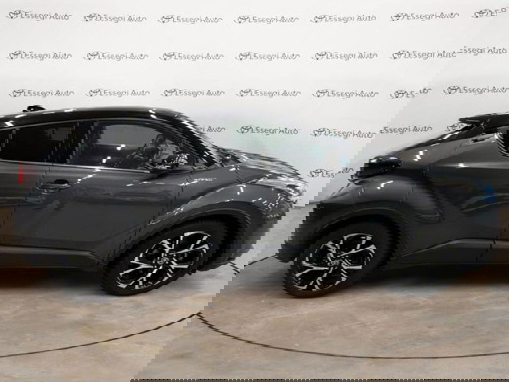 Toyota Toyota C-HR usata a Vercelli (14)