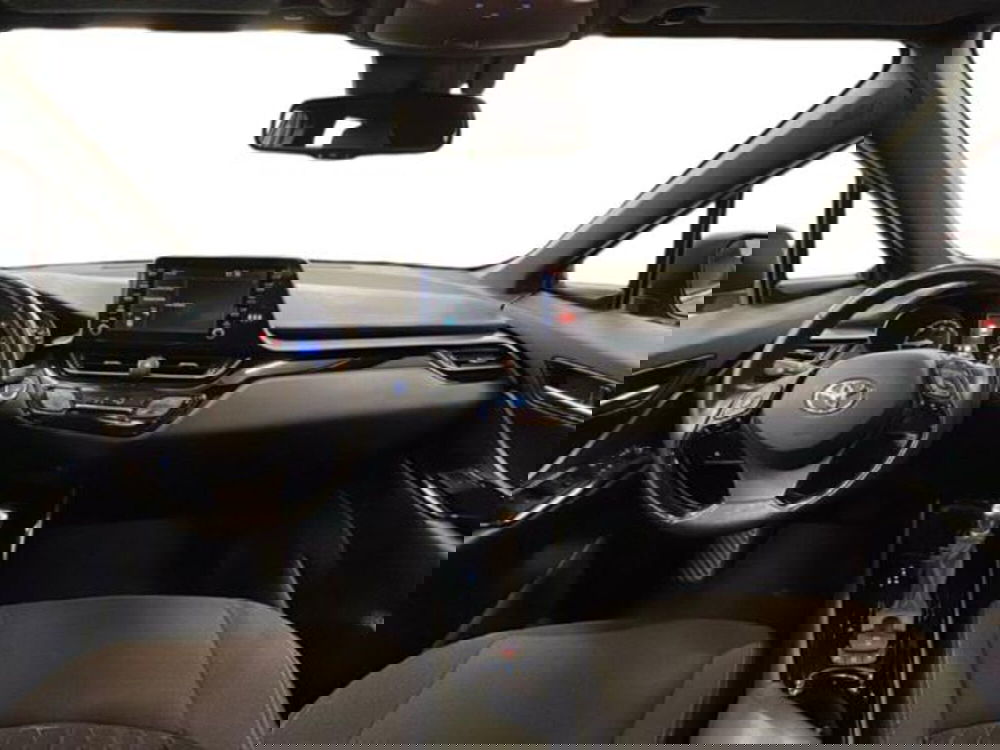 Toyota Toyota C-HR usata a Vercelli (9)