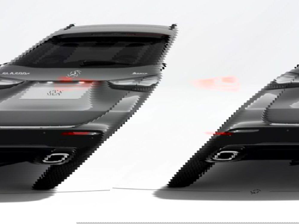 Mercedes-Benz GLA SUV nuova a Verona (4)