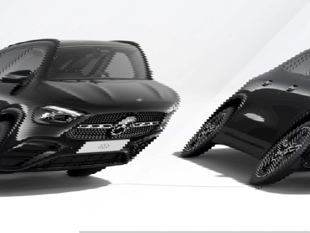 Mercedes-Benz GLA SUV nuova a Verona