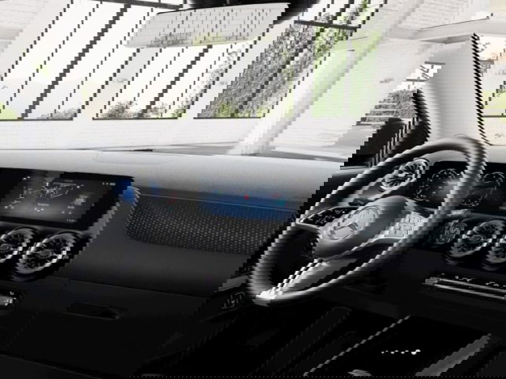 Mercedes-Benz GLA SUV nuova a Verona (8)