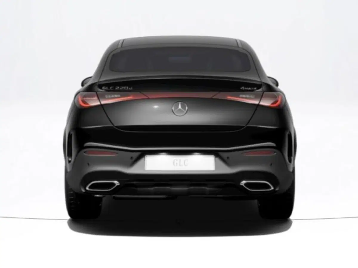 Mercedes-Benz GLC nuova a Verona (4)