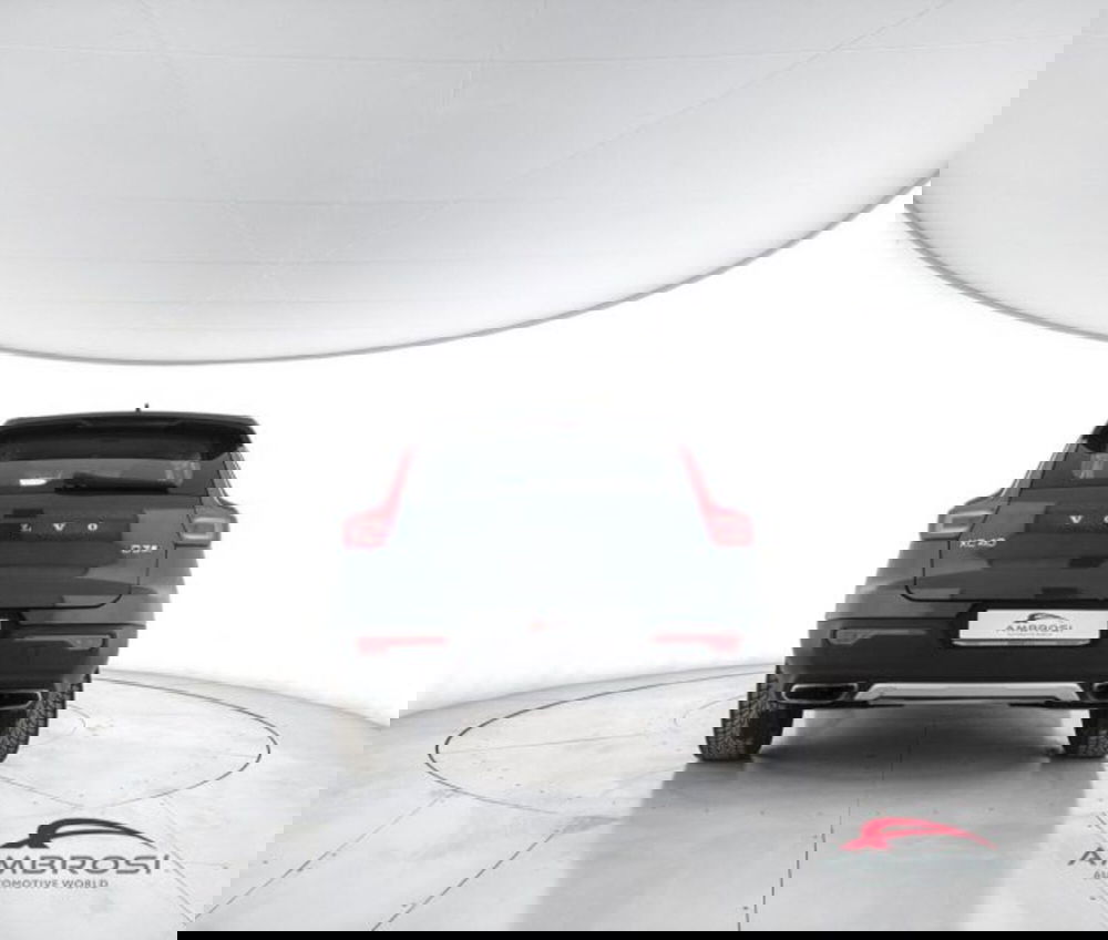 Volvo XC40 usata a Perugia (6)