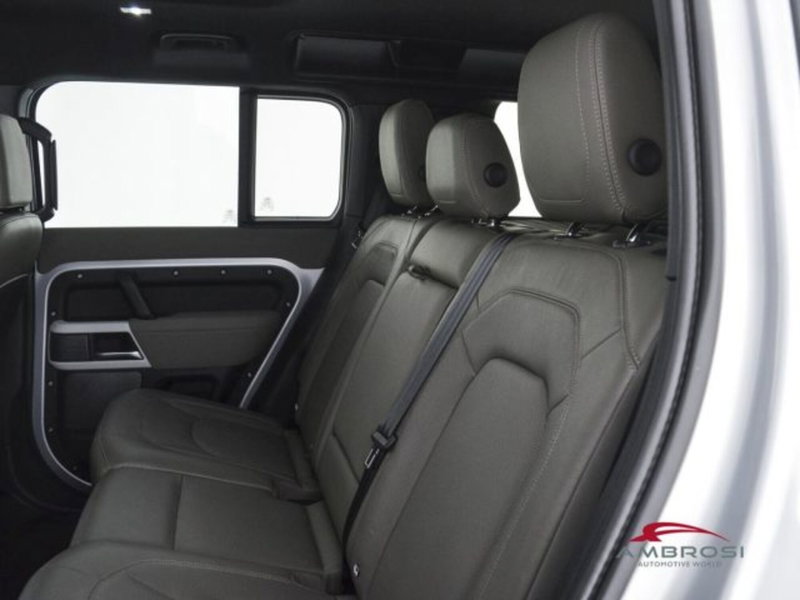 Land Rover Defender usata a Perugia (10)
