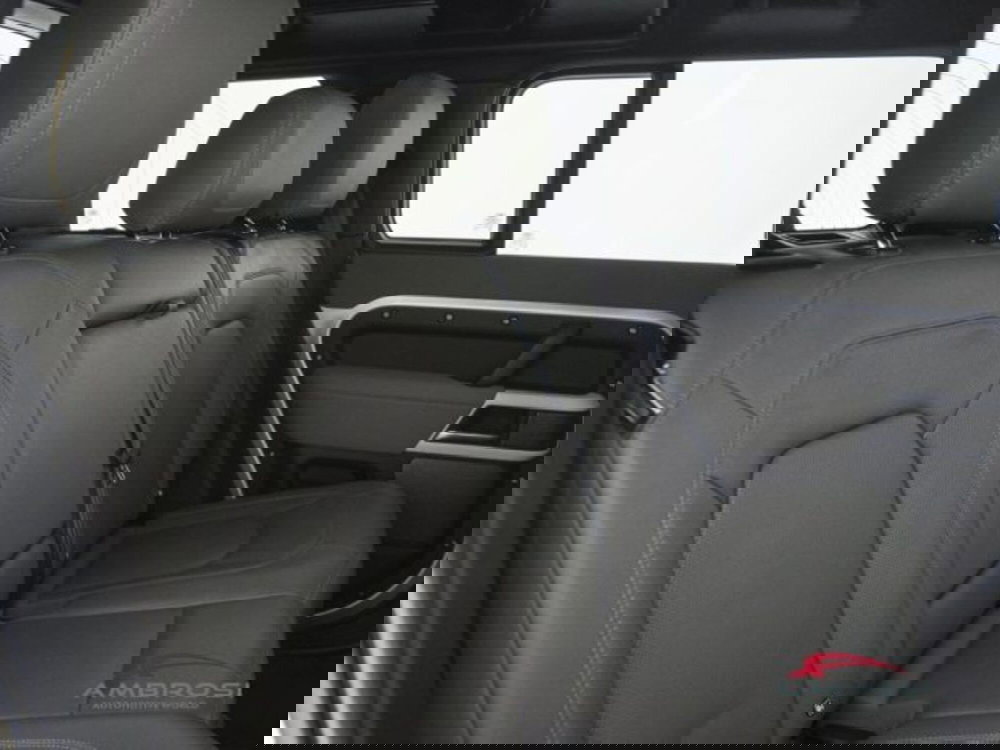 Land Rover Defender usata a Perugia (11)