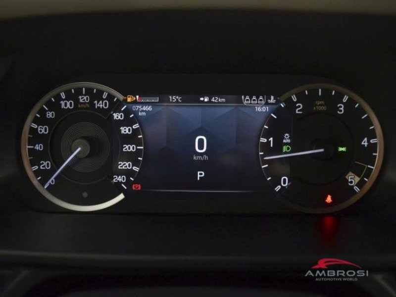 Land Rover Defender usata a Perugia (13)