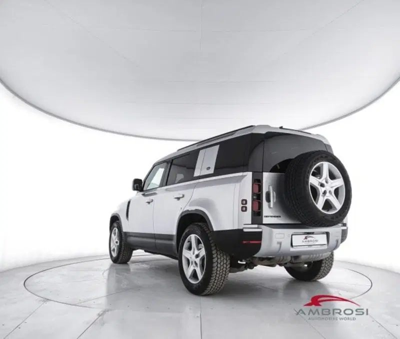 Land Rover Defender usata a Perugia (4)