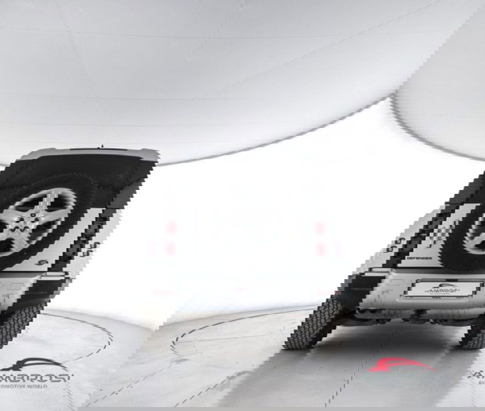 Land Rover Defender usata a Perugia (6)