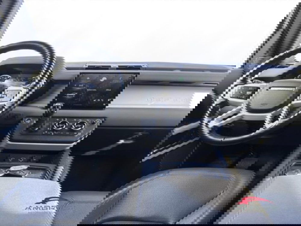 Land Rover Defender usata a Perugia (15)