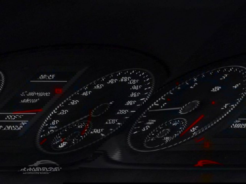 Volkswagen Touran usata a Perugia (15)