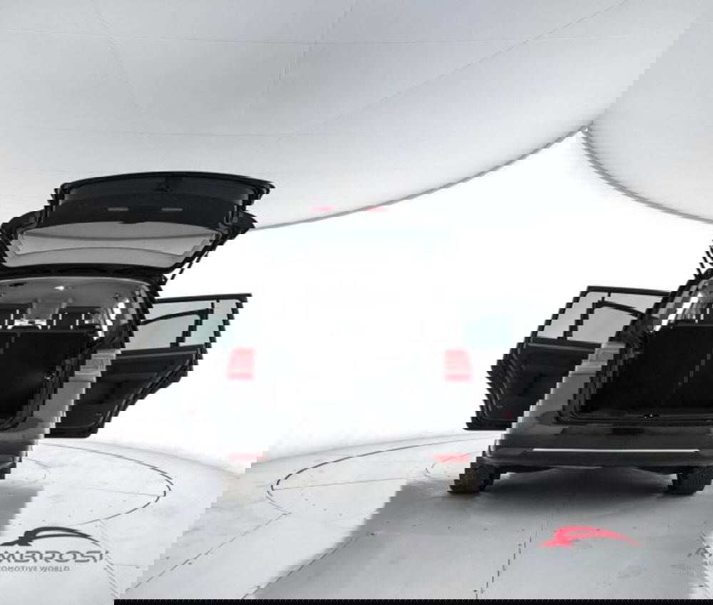 Volkswagen Touran usata a Perugia (7)