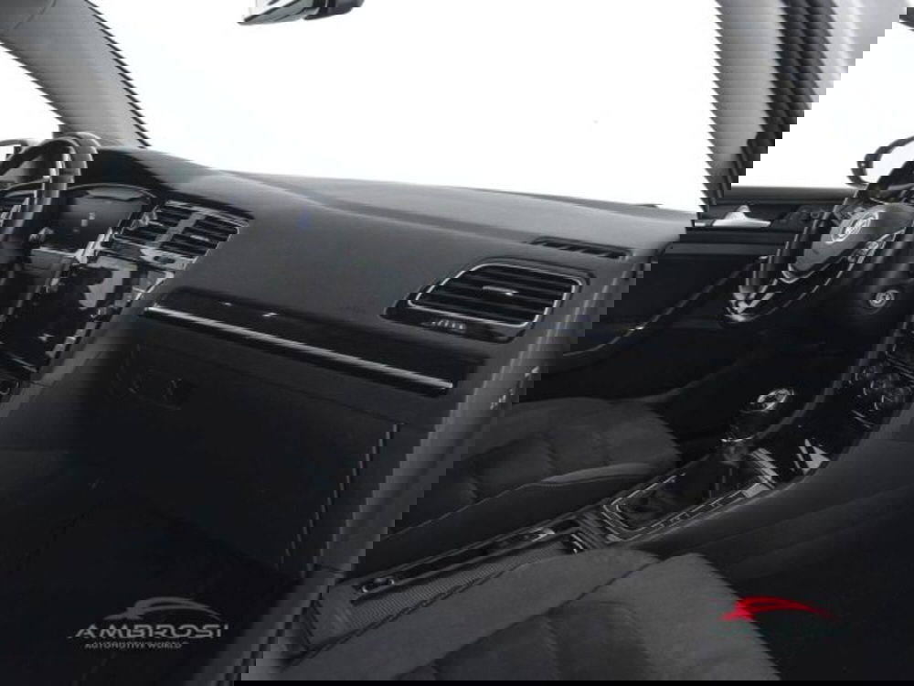 Volkswagen Golf usata a Perugia (12)