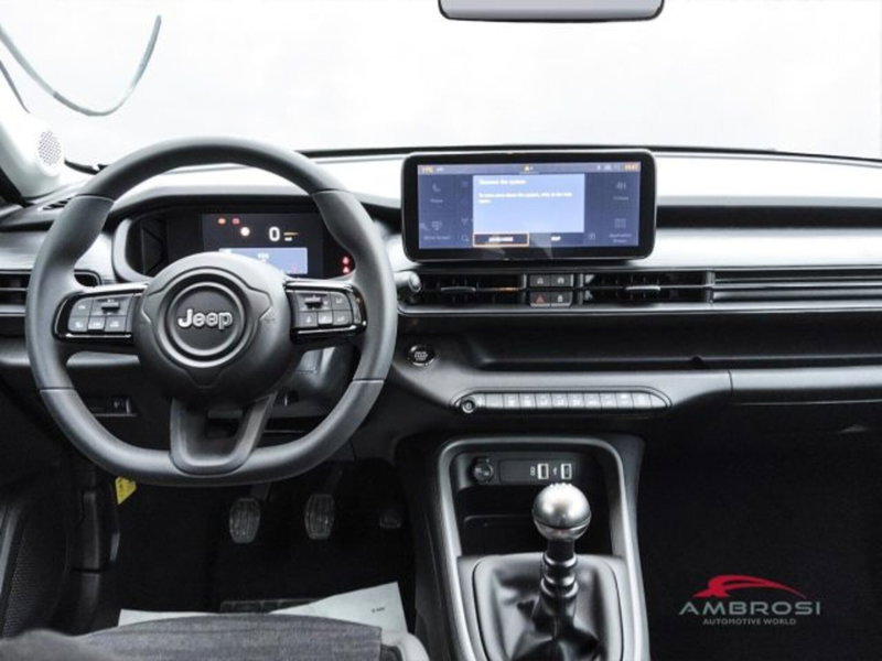 Jeep Avenger nuova a Perugia (15)