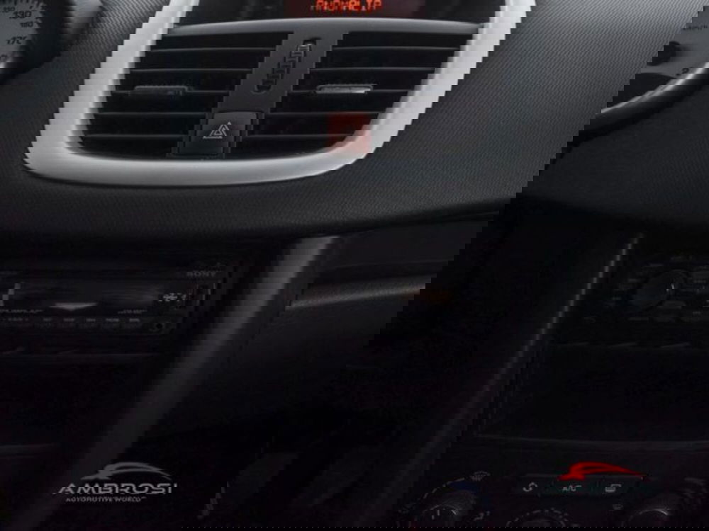 Peugeot 207 usata a Perugia (14)