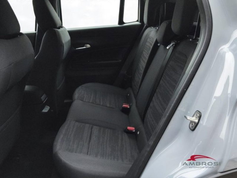 Jeep Avenger nuova a Perugia (11)