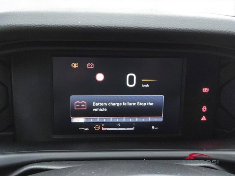 Jeep Avenger nuova a Perugia (13)