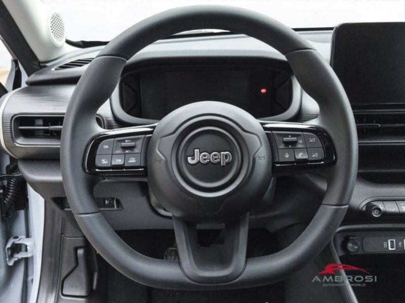 Jeep Avenger nuova a Perugia (14)