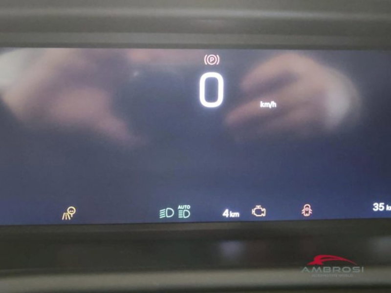 Jeep Avenger nuova a Perugia (13)