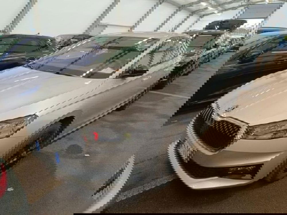 Skoda Fabia usata a Catania (2)