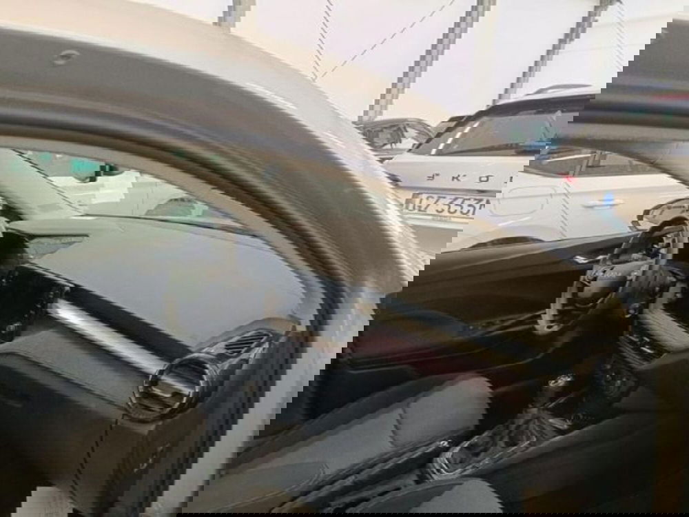 Skoda Fabia usata a Catania (5)