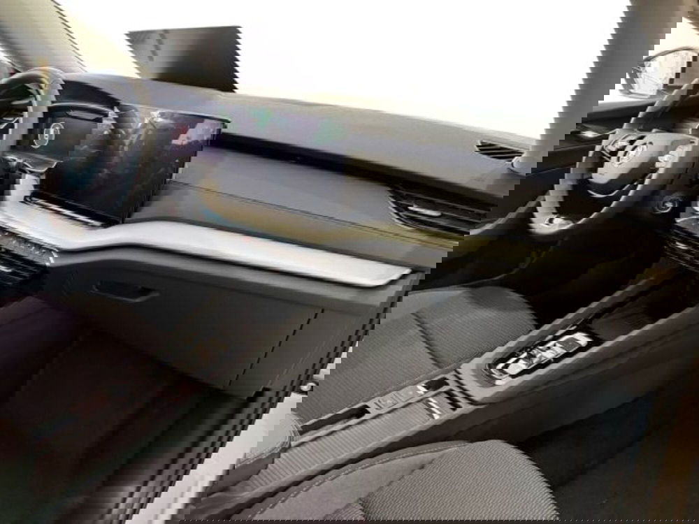 Skoda Octavia Station Wagon nuova a Catania (9)