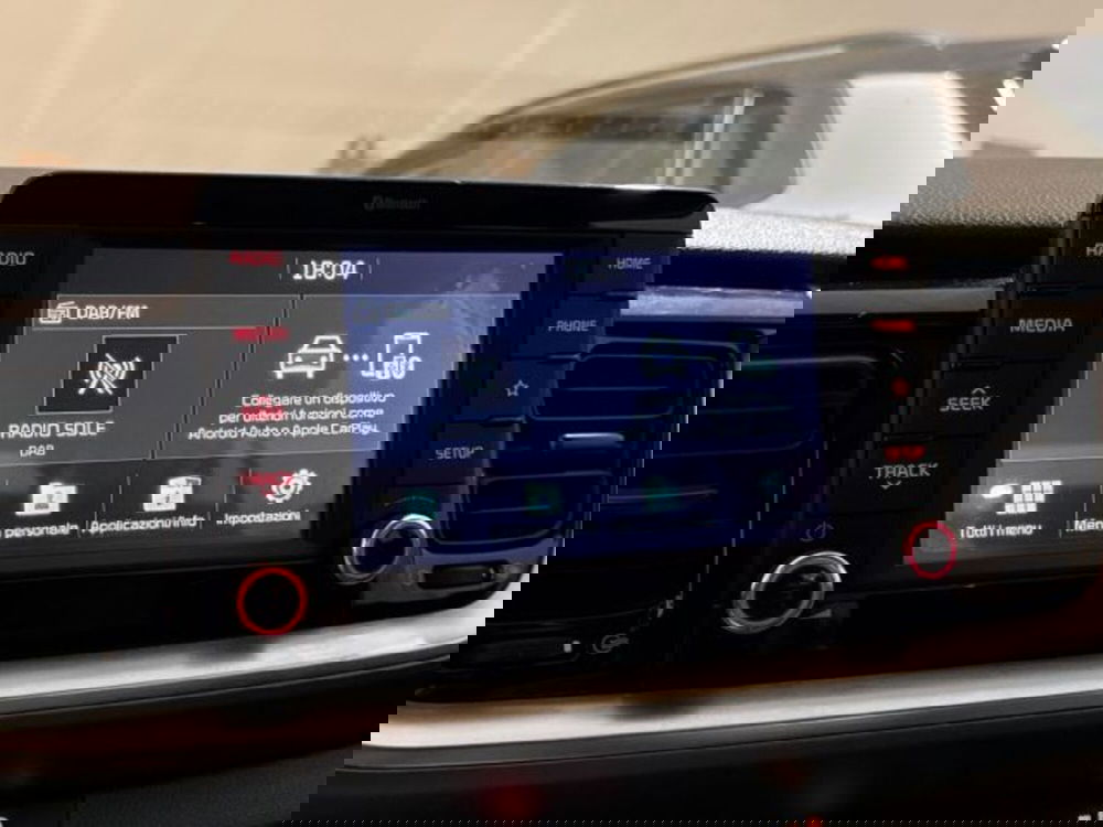 Kia Stonic usata a Catania (15)