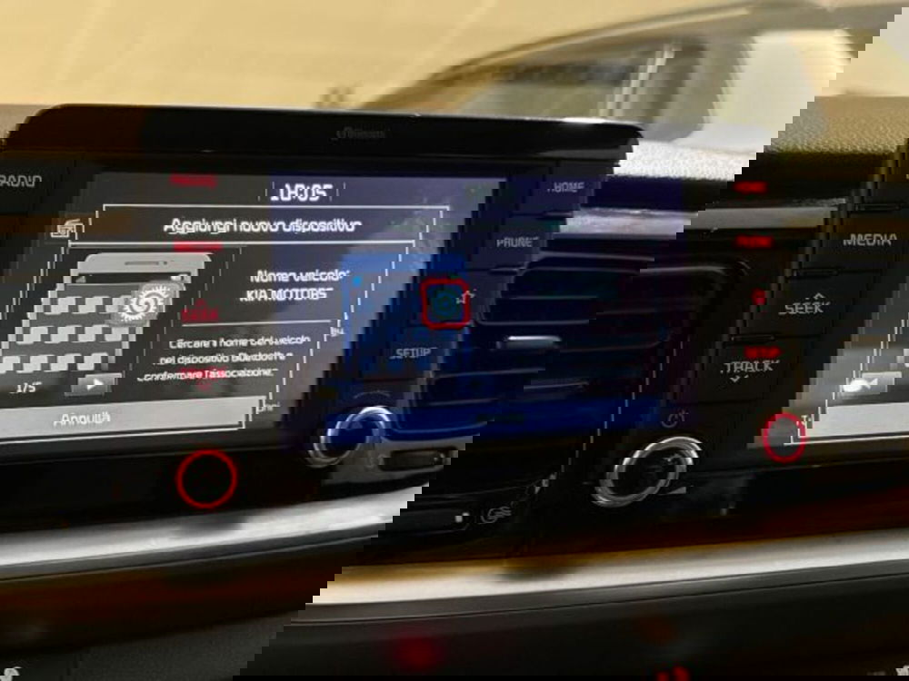 Kia Stonic usata a Catania (16)