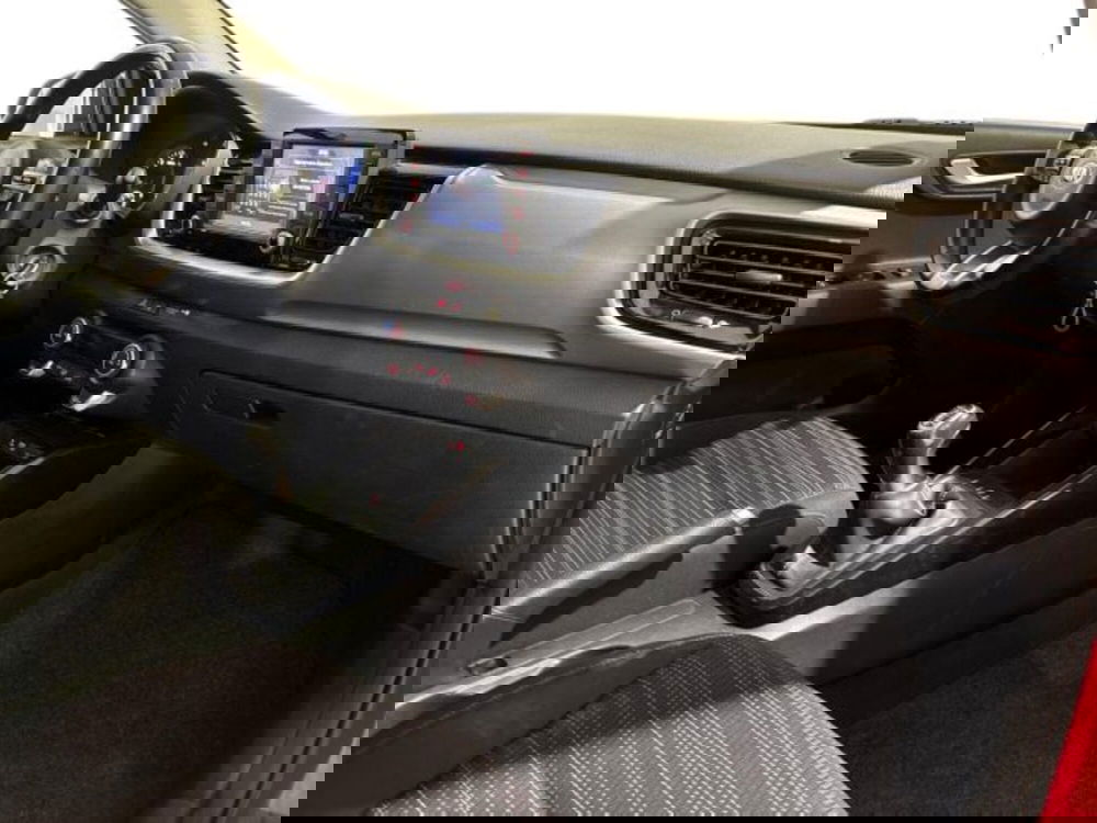 Kia Stonic usata a Catania (9)