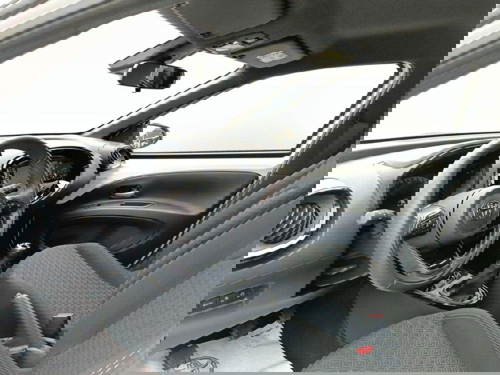 Toyota Aygo X usata a Monza e Brianza (12)