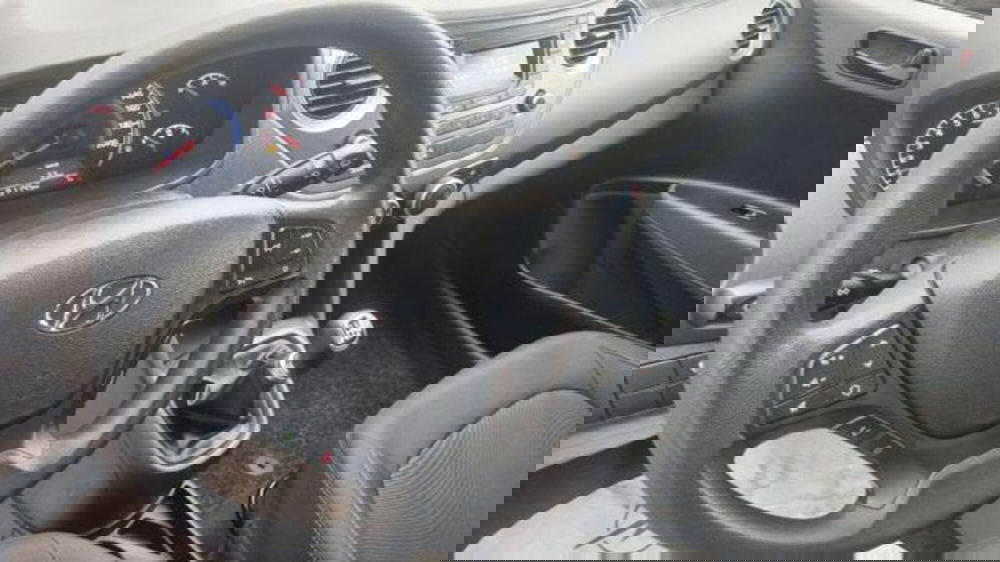 Hyundai i10 usata a Savona (11)