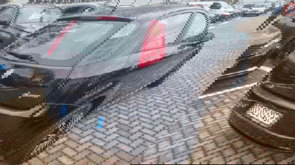 Fiat Grande Punto usata a Savona (16)