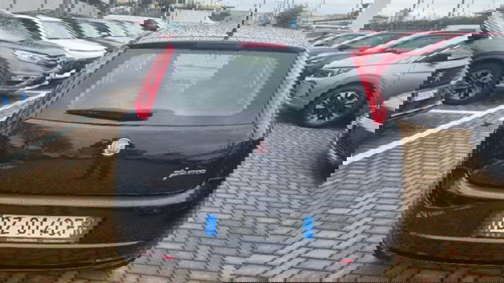 Fiat Grande Punto usata a Savona (17)