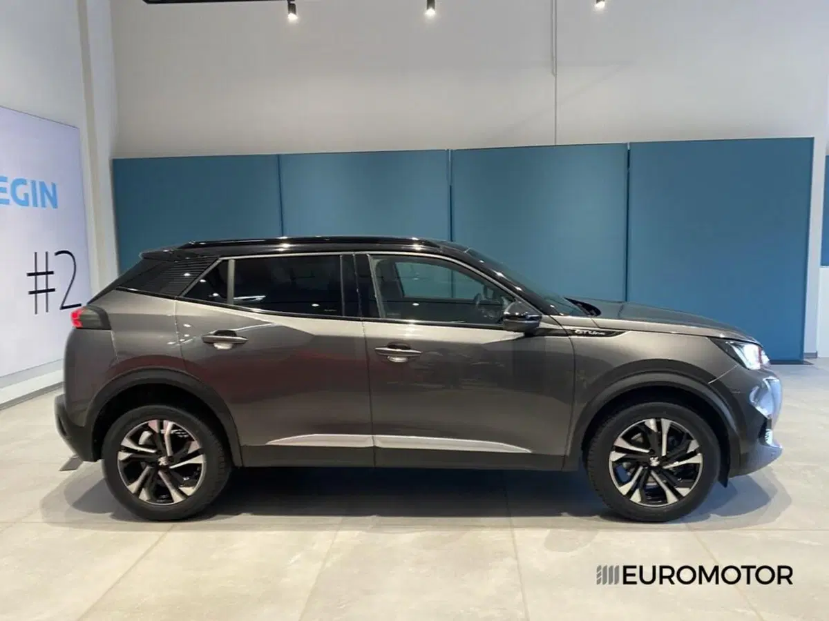 Peugeot 2008 usata a Bari (6)