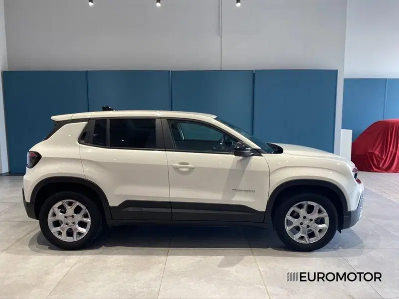 Jeep Avenger usata a Bari (6)
