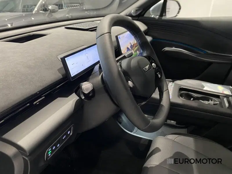 Omoda Omoda 7 SHS-P nuova a Bari (15)
