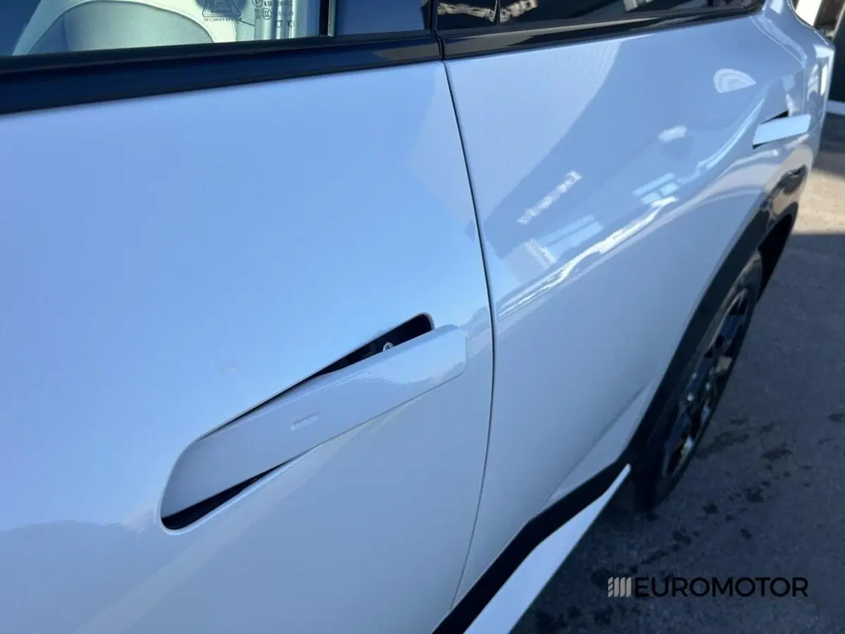 Kia EV5 nuova a Bari (12)