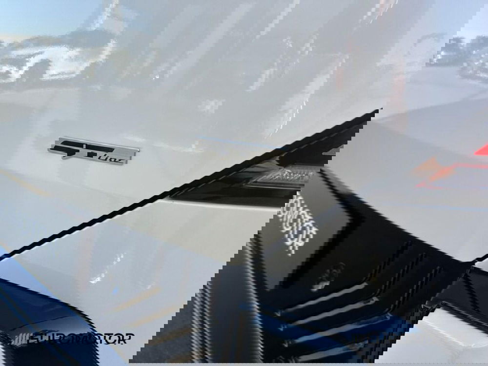 Kia EV5 nuova a Bari (15)