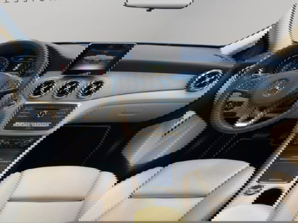 Mercedes-Benz GLA SUV usata a Perugia (10)