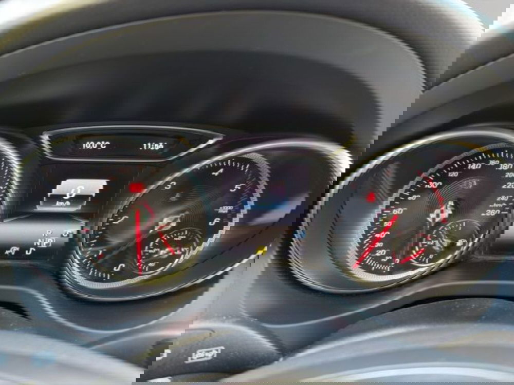 Mercedes-Benz GLA SUV usata a Perugia (12)