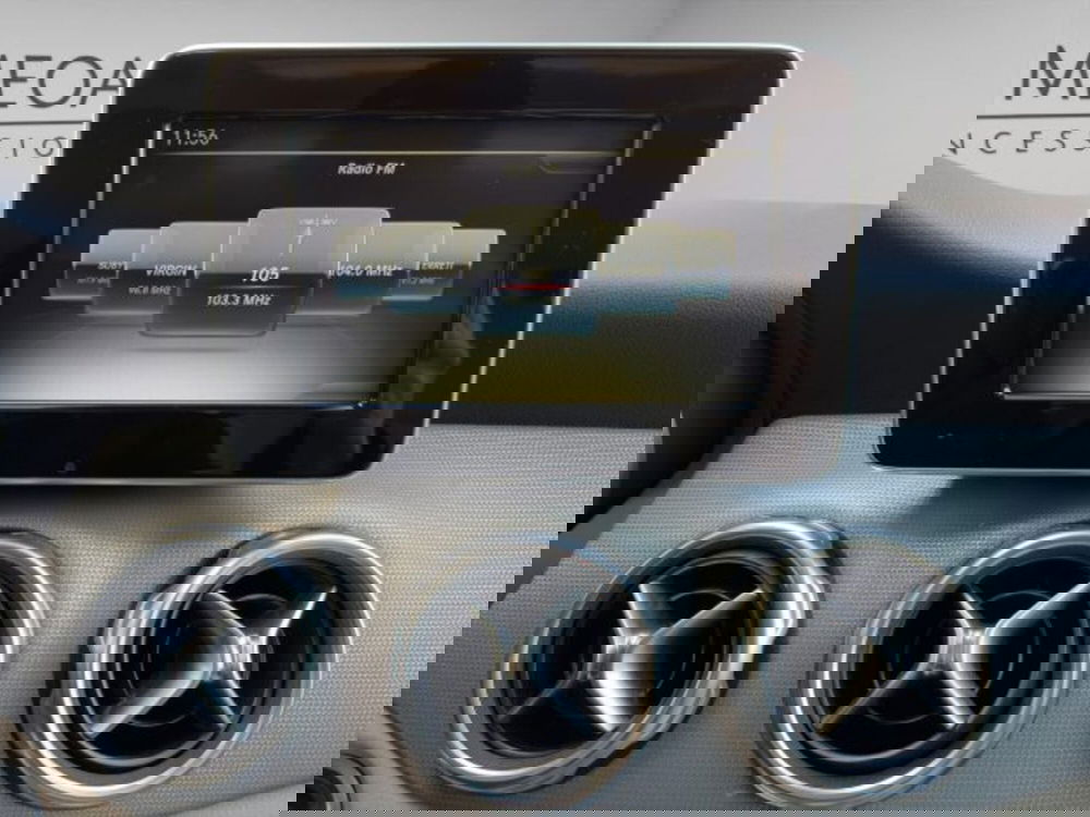 Mercedes-Benz GLA SUV usata a Perugia (14)