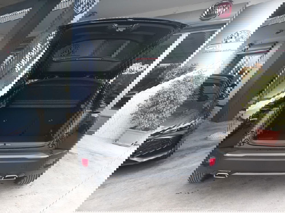 Peugeot 2008 nuova a Bari (19)