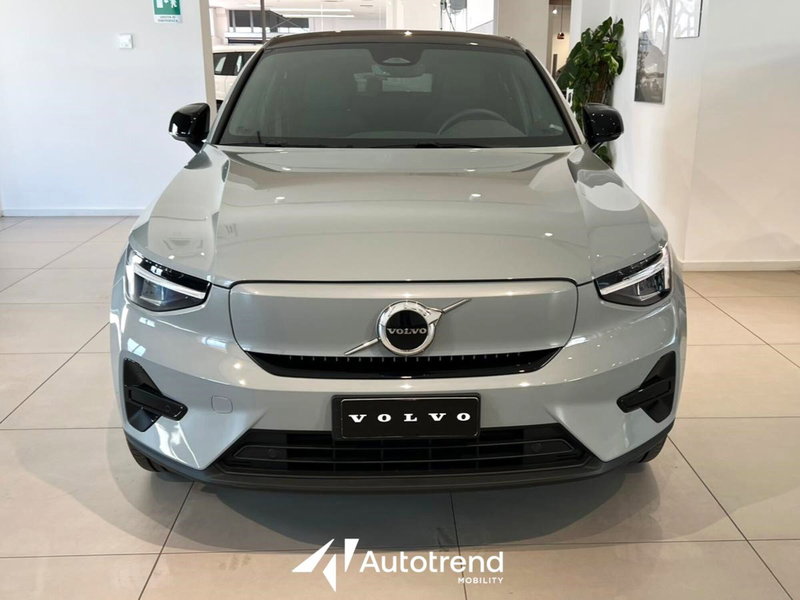 Volvo C40 nuova a Bari (3)