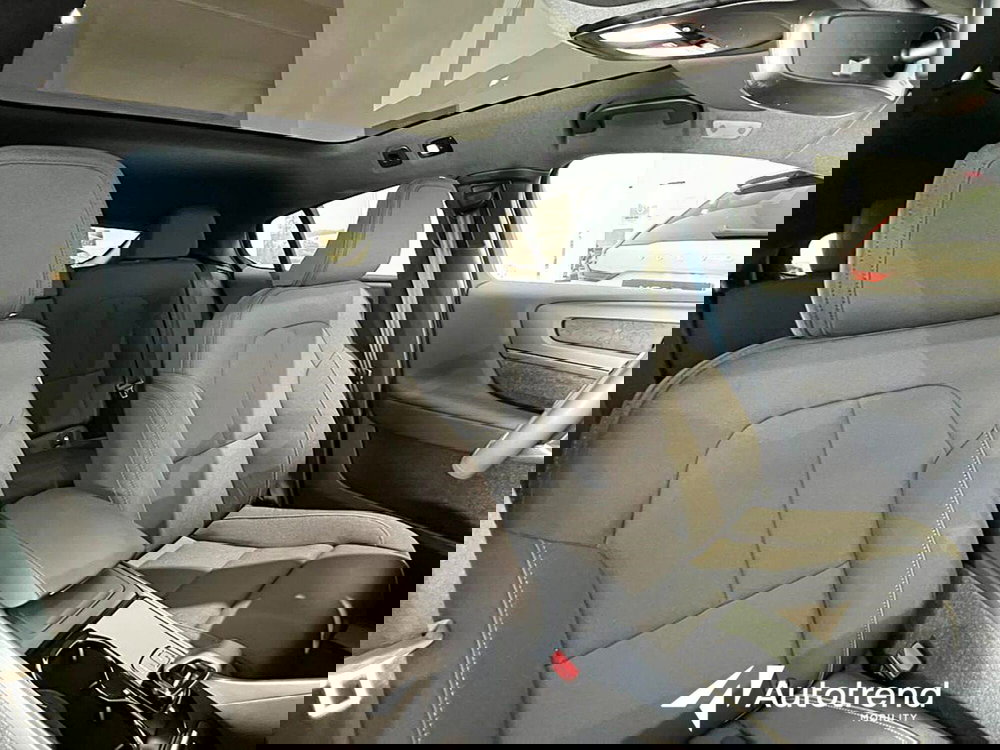 Volvo C40 nuova a Bari (8)