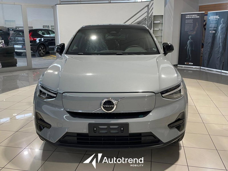 Volvo C40 nuova a Bari (2)