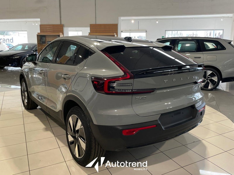 Volvo C40 nuova a Bari (5)