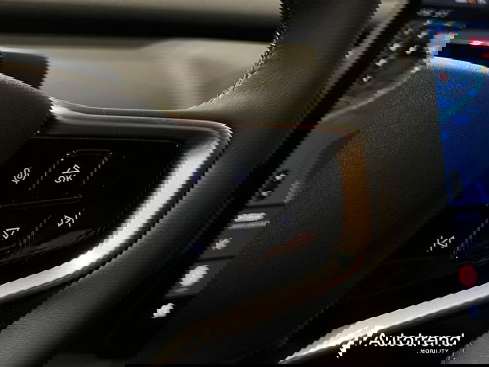 Volvo EX30 nuova a Bari (13)