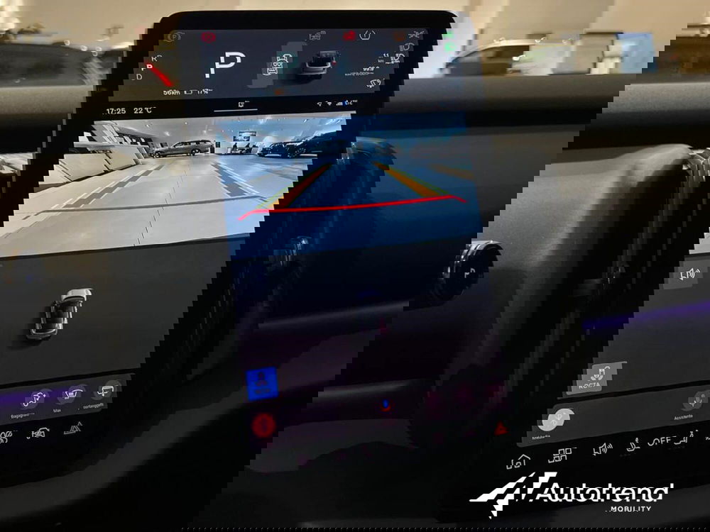 Volvo EX30 nuova a Bari (15)