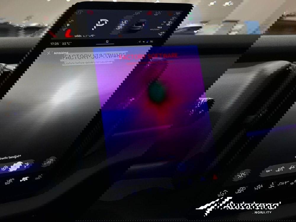 Volvo EX30 nuova a Bari (16)